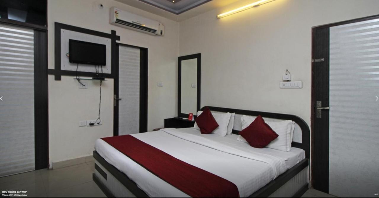Paramount Hotel Jaipur